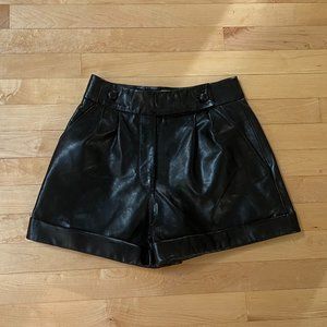 NWOT William shorts